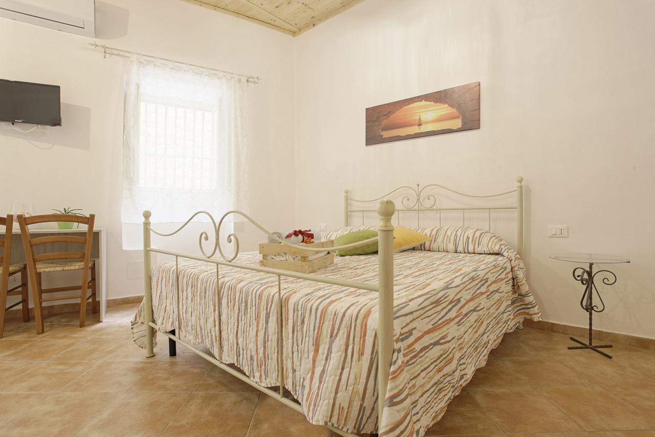 B&B Alla Cattedrale อากริเจนโต ภายนอก รูปภาพ