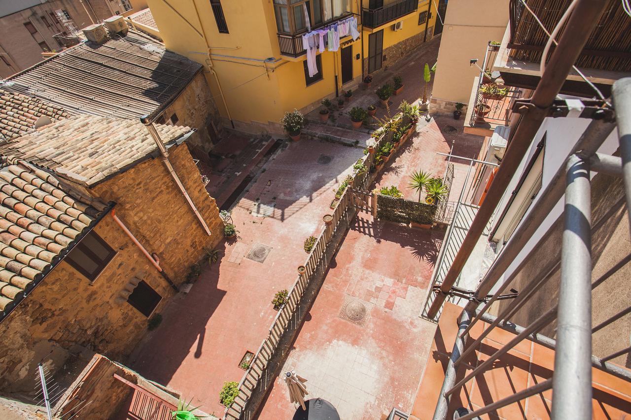 B&B Alla Cattedrale อากริเจนโต ภายนอก รูปภาพ